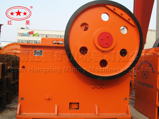E78型鄂式破碎機